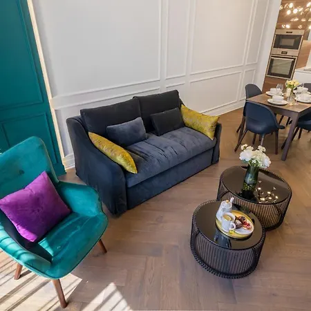 Apartament Borghese Grand Caravel *