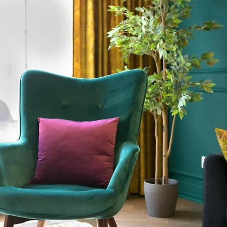 Borghese Grand Caravel